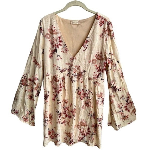 Altar’d State Cream Red Print Boho Bell Sleeve Mini Dress Size Medium - Picture 2 of 16